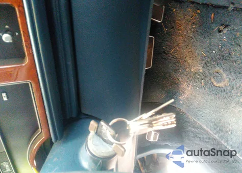 1990 Cadillac Seville из США, поврежденный, VIN 1G6KS5336LU821075